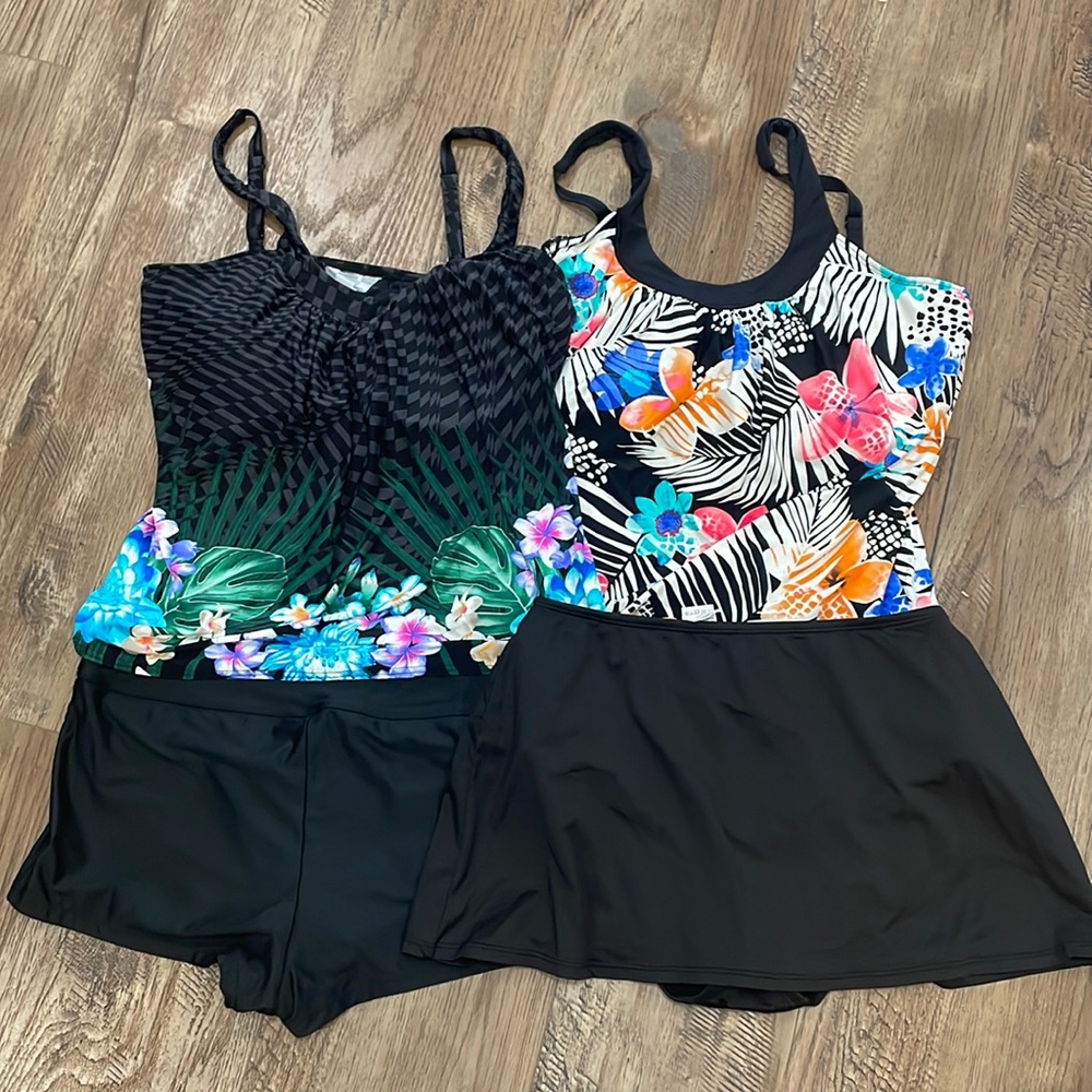 2 Coco Reef swim tops with boy shorts & skirt M & 36 DD